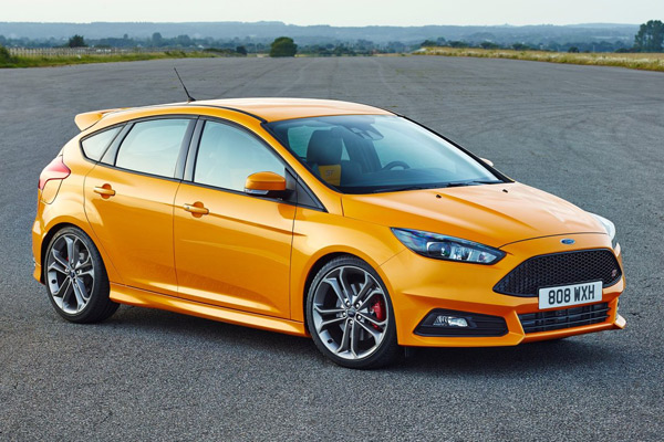 Ford Focus ST (2015): prve zvanične fotografije i info