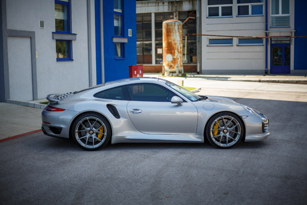 Pomeranje granica – TechArt  911 Turbo S by Botta