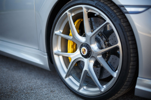 Pomeranje granica – TechArt  911 Turbo S by Botta