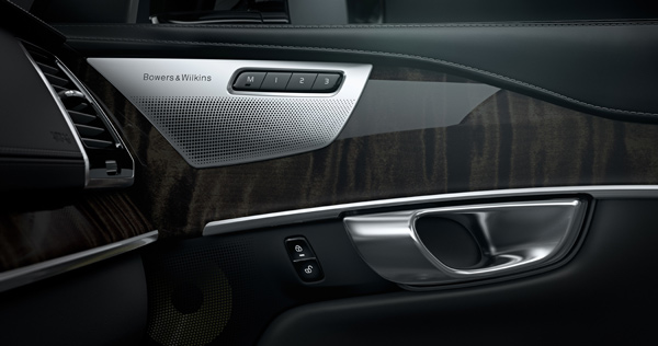 Bowers & Wilkins i Volvo stvorili izuzetan audio sistem za novi XC90