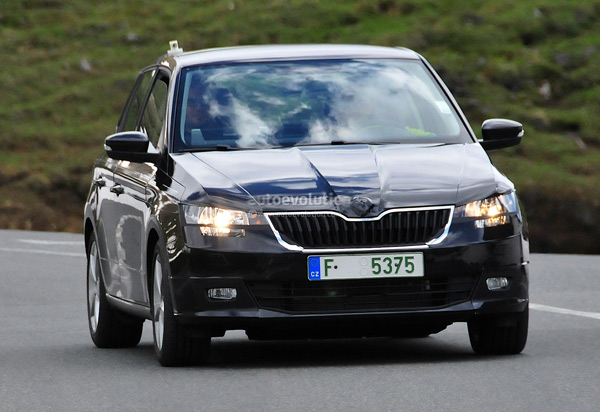 Nova Škoda Fabia 3 trenira na Alpima + FOTO