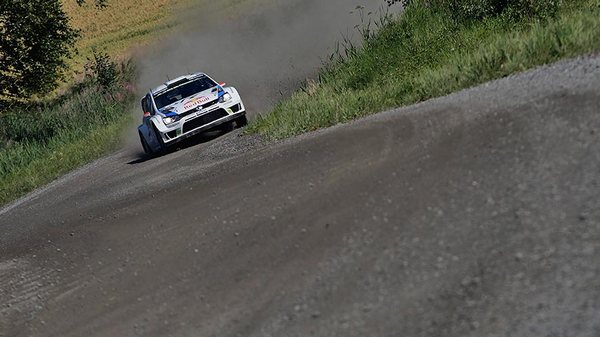 WRC - Oštra borba na reliju Finska 2014