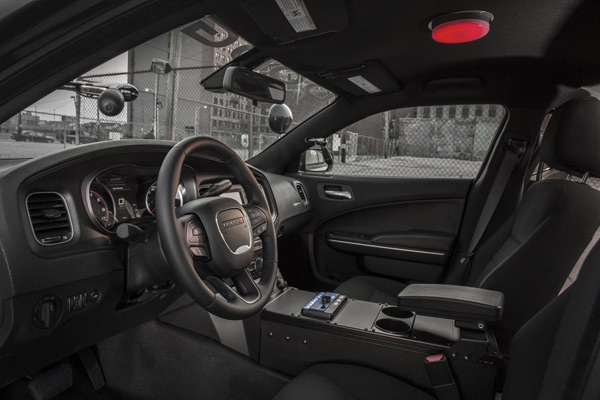 Dodge Charger Pursuit 2015 - njega se plaše i kriminalci