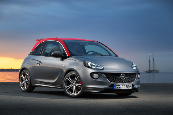 Debi novog modela Opel ADAM S na Sajmu automobila u Parizu