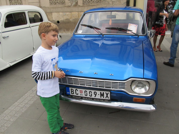 Skup starovremenskih vozila: Sremska Mitrovica 2014