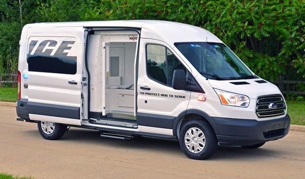 Ford Transit Prisoner Transport Vehicle - auto za zatvorenike