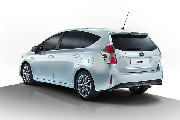 Toyota Prius+ (2015) - hibridni MPV je modernizovan
