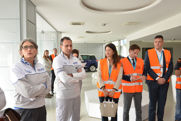 Vodeći menadžeri posetili fabriku FIAT Automobili Srbija