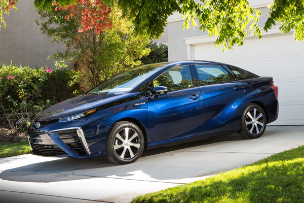 Toyota: Budućnost je stigla, i zove se 'Mirai'