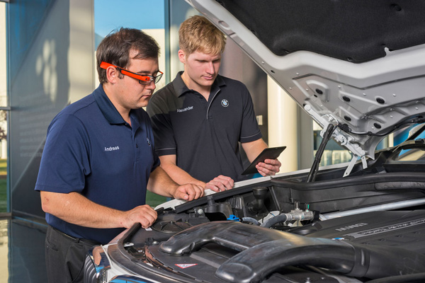 Google Glass - za bolji kvalitet BMW automobila
