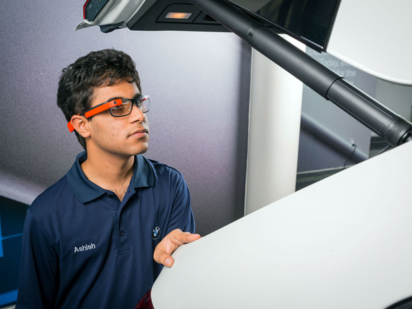 Google Glass - za bolji kvalitet BMW automobila