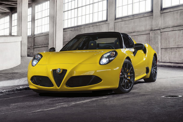 Svetska premijera: Novi 2015 Alfa Romeo 4C Spider