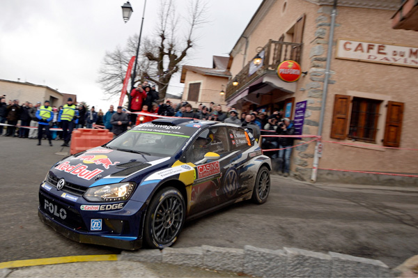 Rallye Monte Carlo 2015: Ogier na čelu, Kubica, Meeke i Loeb out!