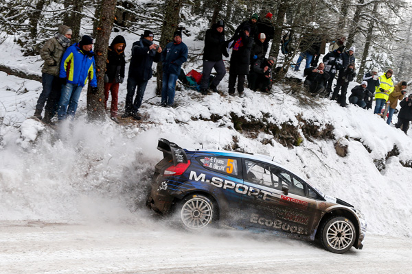 Rallye Monte Carlo 2015: Ogier na čelu, Kubica, Meeke i Loeb out!