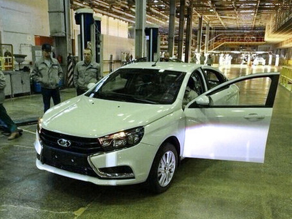 Lada Vesta - prve fotografije iz fabrike (foto)