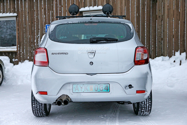 Dacia Sandero RS - špijunske fotografije