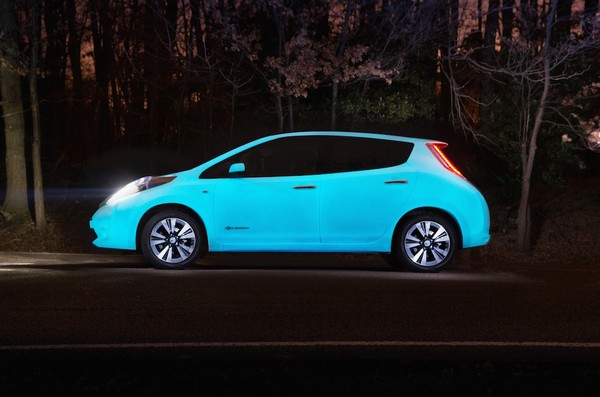 Nissan prvi u svetu predstavio farbu koja sija u mraku (foto)