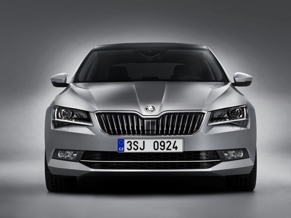 Nova Škoda Superb - najprostranija u segmentu