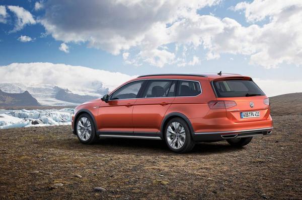 Volkswagen Passat Alltrack 2015 spreman za Ženevu
