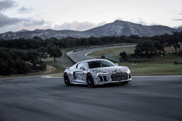 Novi Audi R8 se bliži - nove fotografije i video