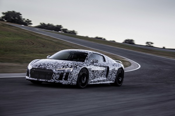 Novi Audi R8 se bliži - nove fotografije i video