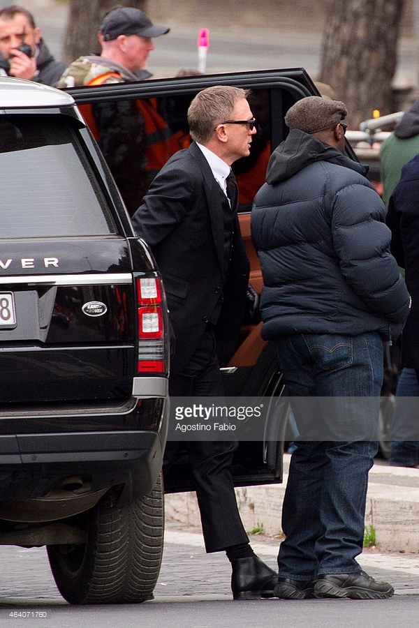 James Bond konačno u Rimu - pogledajte šta vozi (FOTO)