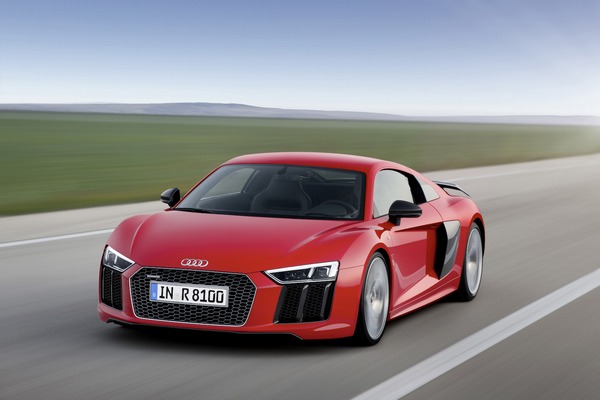 Audi R8 zvanično predstavljen - iz mesta do 200 km/h za manje od 10s