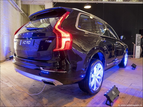 U Beogradu premijerno prikazan novi model Volvo-a XC90 (FOTO)