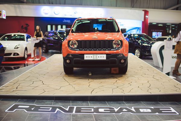 Jeep Owners Group na sajmu automobila