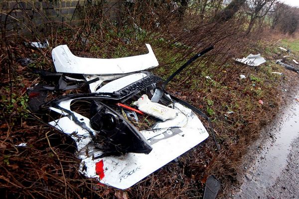 Nepažljivi vozač uništio nekoliko novih Fordova (foto)