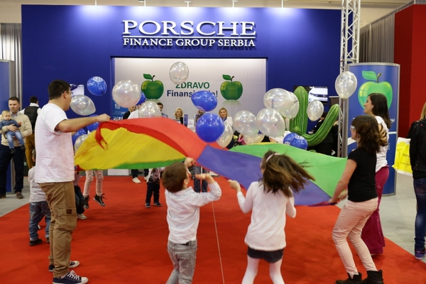 Porsche grupacija u Srbiji podržala humanitarnu akciju za decu