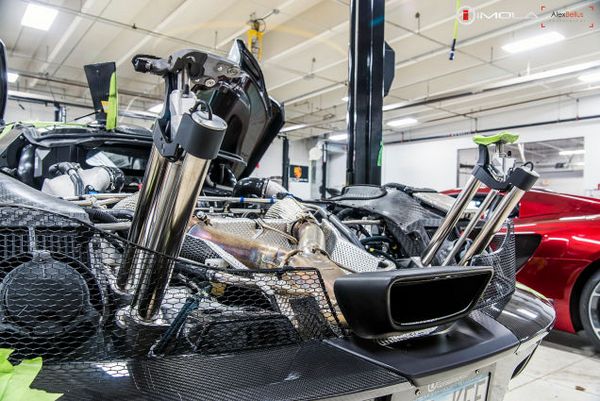 McLaren P1 u servisu - ovo još niste videli (foto)