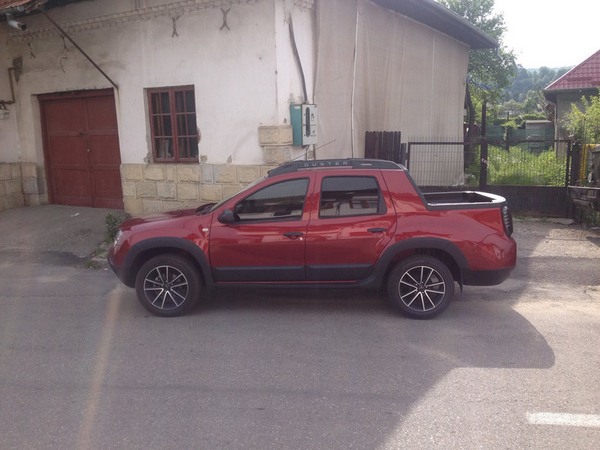 Dacia Duster pick-up snimljena bez maske - kako vam se sviđa?