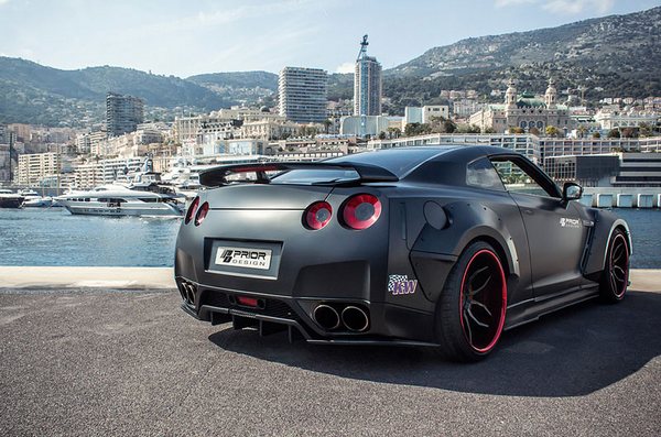 Prior-Design obradio Nissan GT-R 