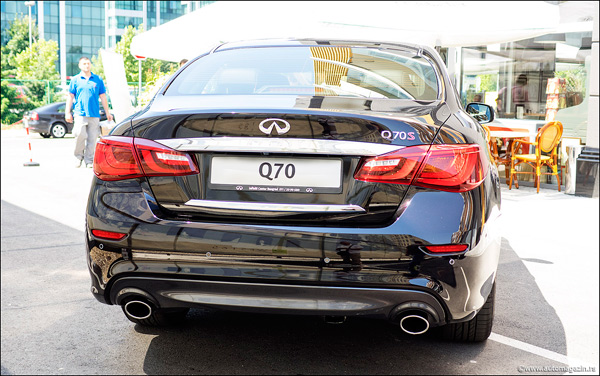 Infiniti Q70 zablistao u Srbiji