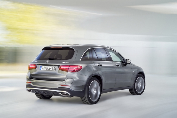 Mercedes-Benz GLC - predstavljen naslednik modela GLK