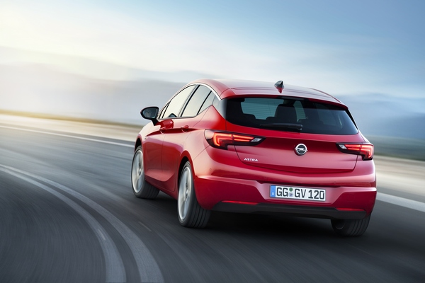 Čisto zadovoljstvo: Visokoefikasni 1.4 Turbo u novoj Astri