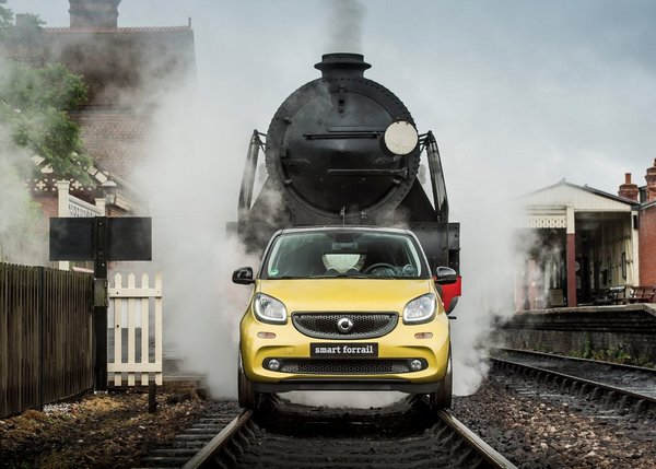 Video: Smart Forrail – model Forfour se pretvorio u mali voz