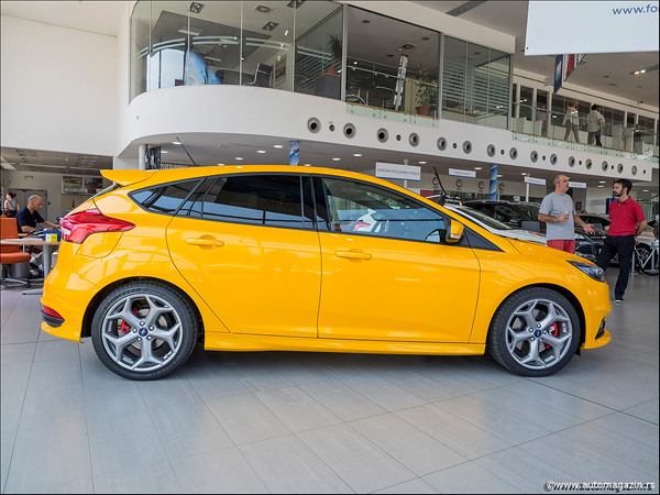 Focus ST u Fordovom salonu u Beogradu (FOTO)