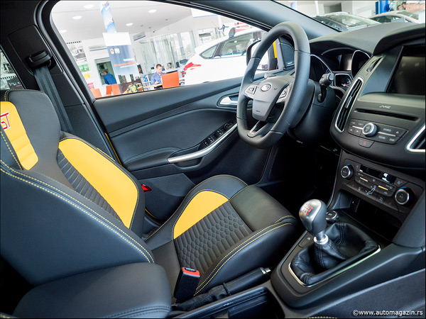 Focus ST u Fordovom salonu u Beogradu (FOTO)