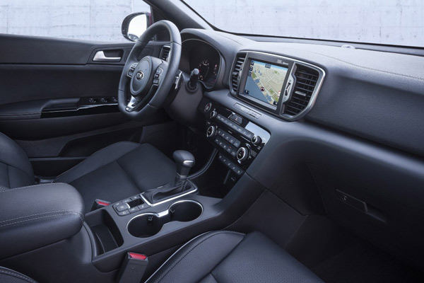 Kia u Frankfurtu predstavlja Sportage i Optimu