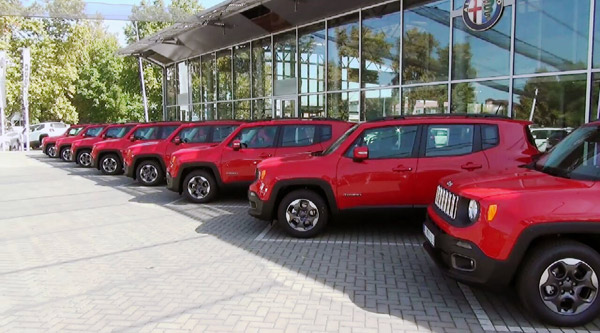 AK Kole isporučila Philip Morisu devet vozila Jeep Renegade