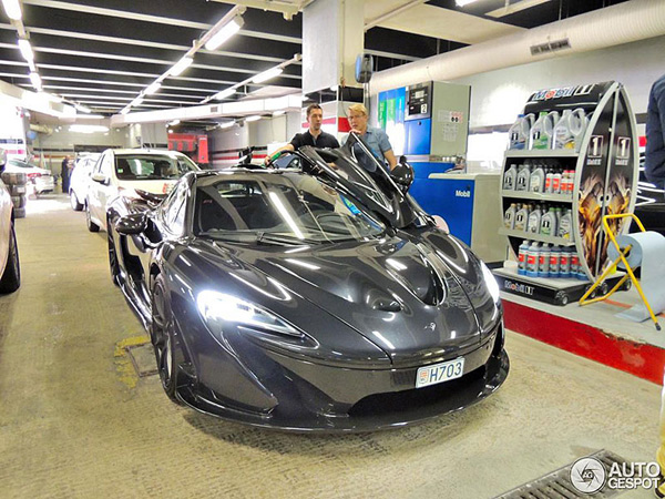 Mika Hakkinen kupio novi auto, šta mislite koji? (FOTO)