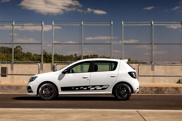 Renault Sandero RS - hoćemo ga i mi !