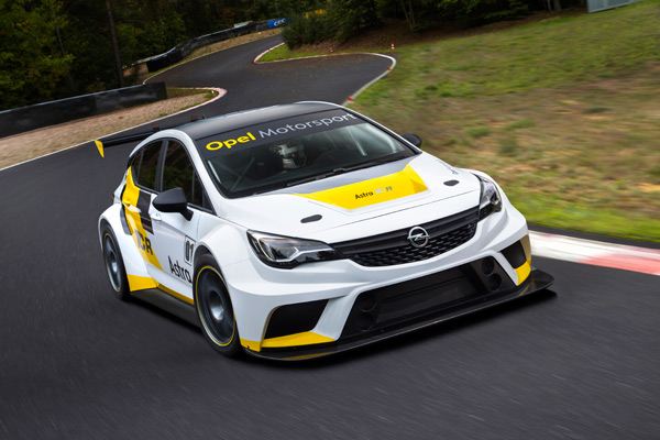 Opel Astra TCR: Predstavljen novi model za trke privatnih timova