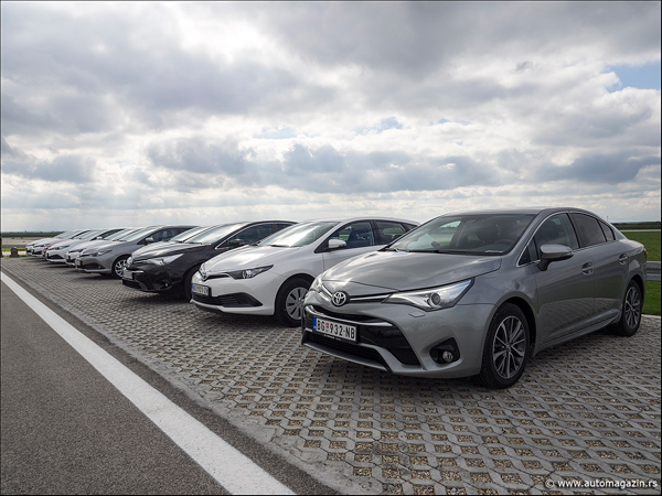 Toyota u Srbiji predstavila novi Avensis i Auris (FOTO)