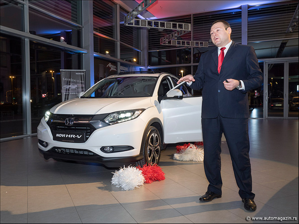 Nova Honda HR-V stigla u Srbiju uz Zvezdine čirlidersice (FOTO)