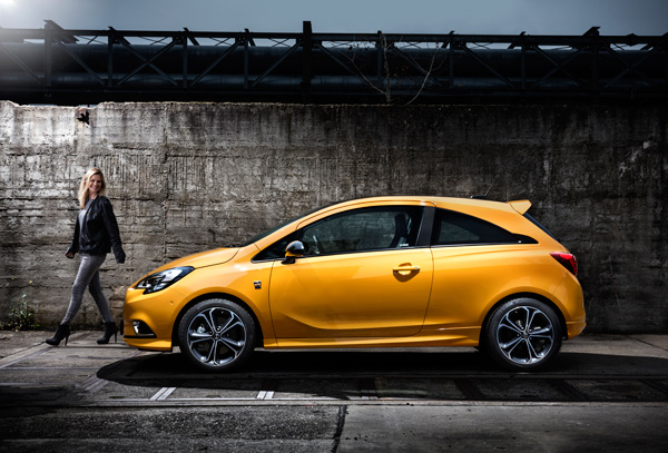 Opel Corsa: Besteler sa širokom ponudom informacija i zabave