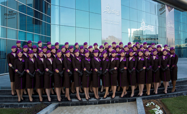 F1 - Etihad Airways F1 devojke donose glamur u Abu Dhabi