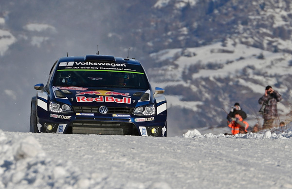 Rallye Monte Carlo 2016 - Meeke i Latvala odustali, vodi Ogier